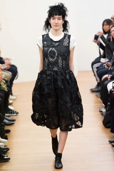 Look 23
